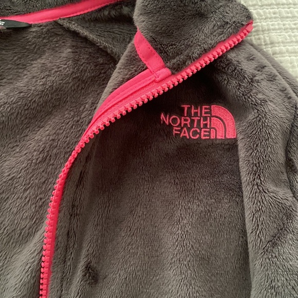 The North Face girls pink double layer coat NWOT - Picture 12 of 14